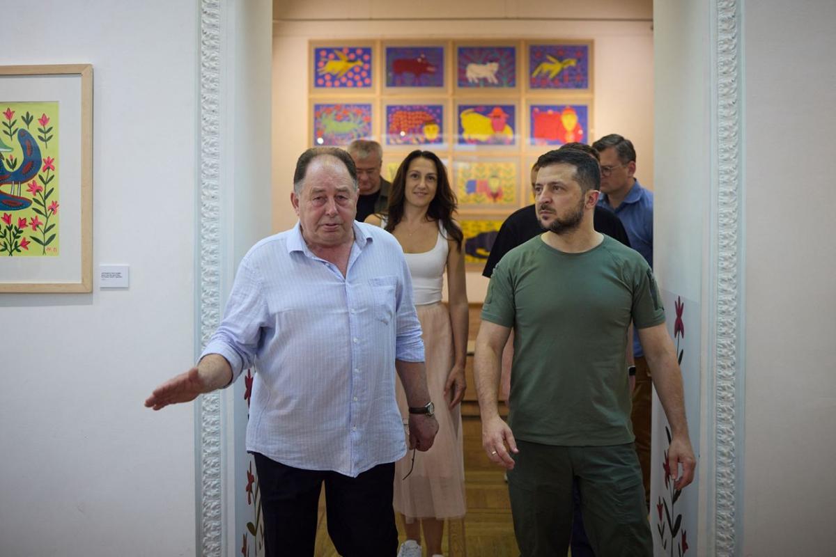 Работы Примаченко сейчас выставлены во львовском музее / фото пресс-службы президента Украины