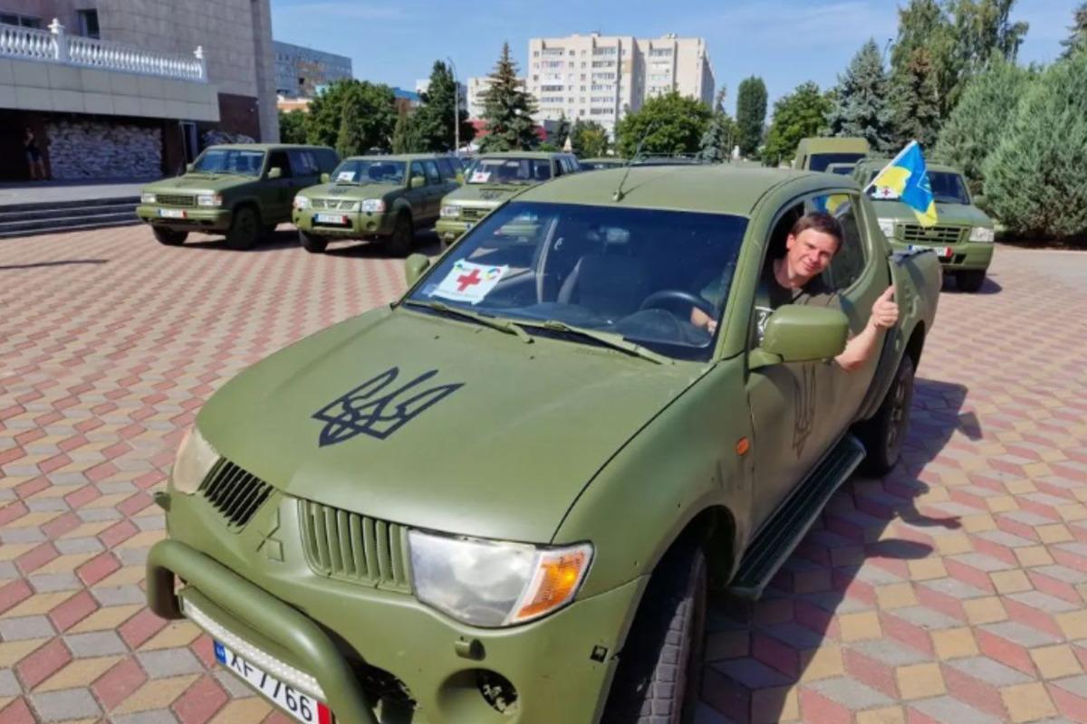 Дмитро Комаров розповів про серйозну допомогу ЗСУ / фото instagram.com/komarovmir Дмитро Комаров розповів про серйозну допомогу ЗСУ / фото instagram.com/komarovmir
