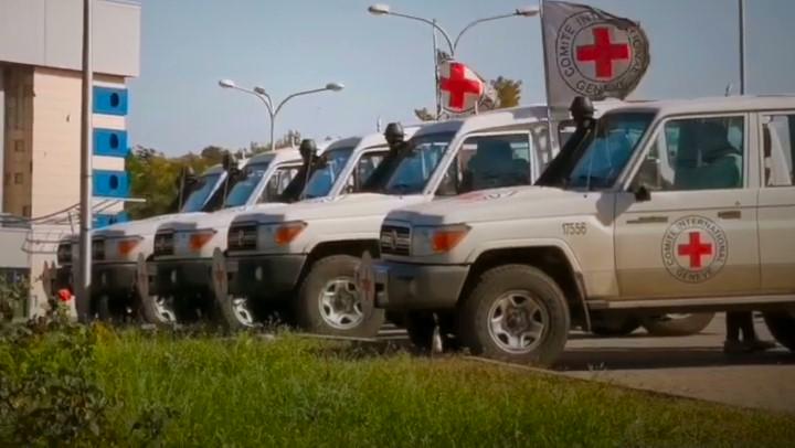 МКЧХ в Маріуполі витрачає гроші разом з окупантами, ігноруючи їхні злочини / скриншот МКЧХ в Маріуполі витрачає гроші разом з окупантами, ігноруючи їхні злочини / скриншот