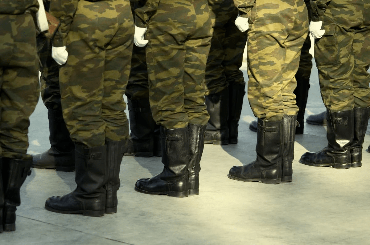 В разведке рассказали о массовом отказе солдат РФ возвращаться из Казахстана домой В разведке рассказали о массовом отказе солдат РФ возвращаться из Казахстана домой