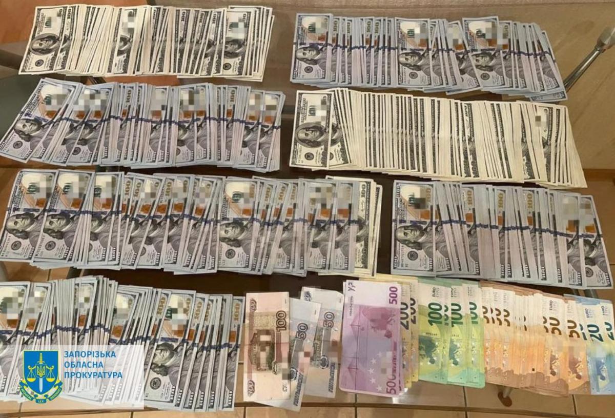 В Запорожской области раскрыли коррупционную схему выезда на оккупированные территории / фото Офис генпрокурора В Запорожской области раскрыли коррупционную схему выезда на оккупированные территории / фото Офис генпрокурора