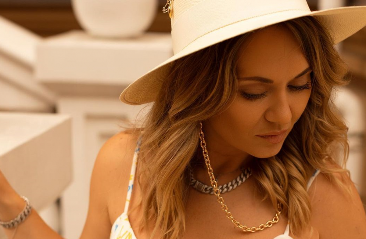 У звезды сильно опухло лицо, а носу появилась жуткая рана / фото instagram.com У звезды сильно опухло лицо, а носу появилась жуткая рана / фото instagram.com