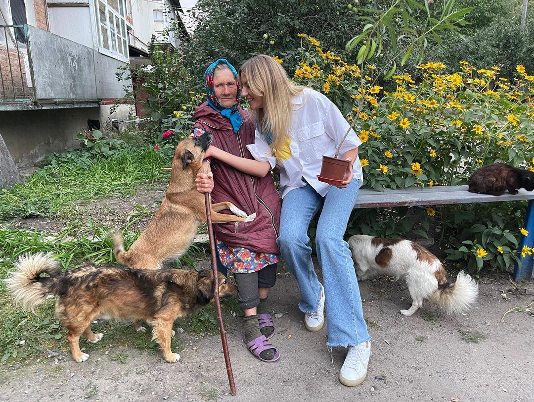 Леся Нікітюк в Охтирці / Фото - instagram.com Леся Нікітюк в Охтирці / Фото - instagram.com