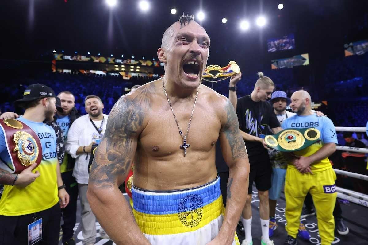Александр Усик после победы над Джошуа / Фото Matchroom Boxing/Марк Робинсон