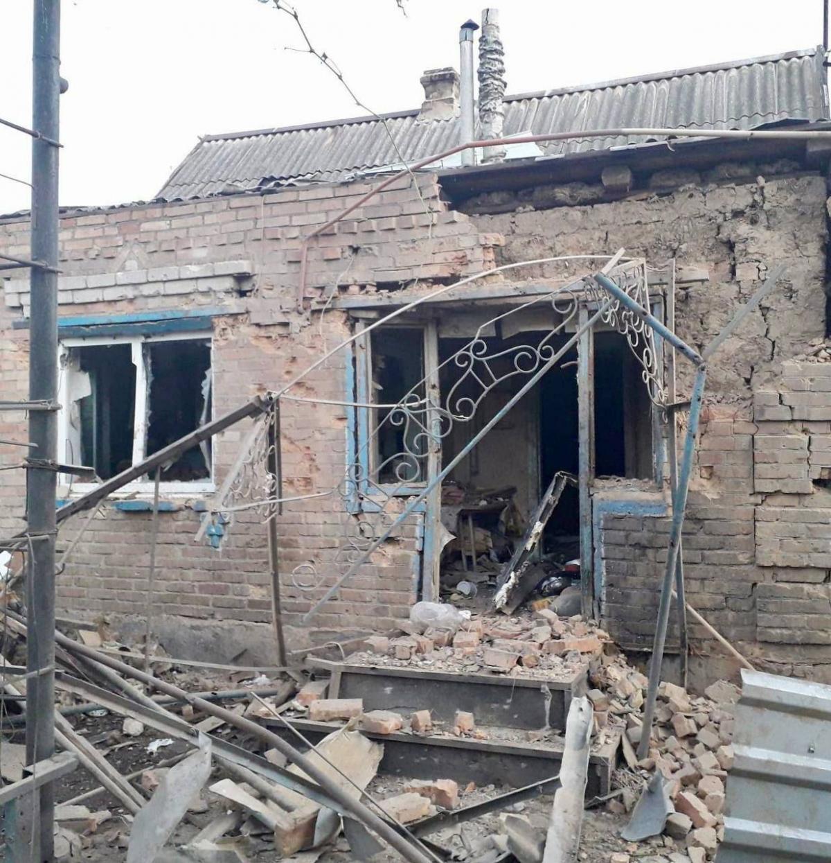 В Никополе около 500 семей осталось без света / фото Телеграм-канал Валентина Резниченко