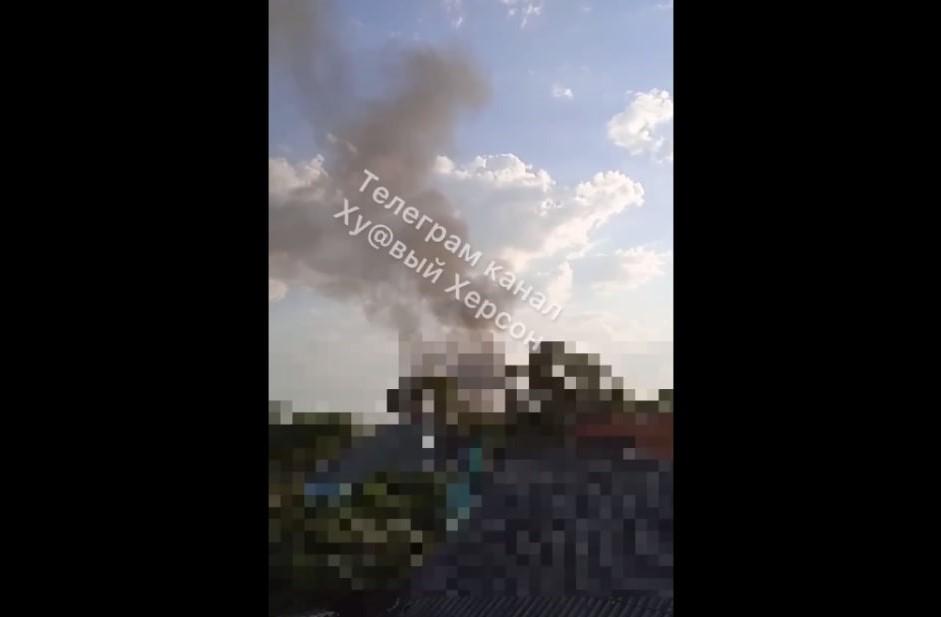В Таврийске раздаются взрывы / скриншот В Таврийске раздаются взрывы / скриншот