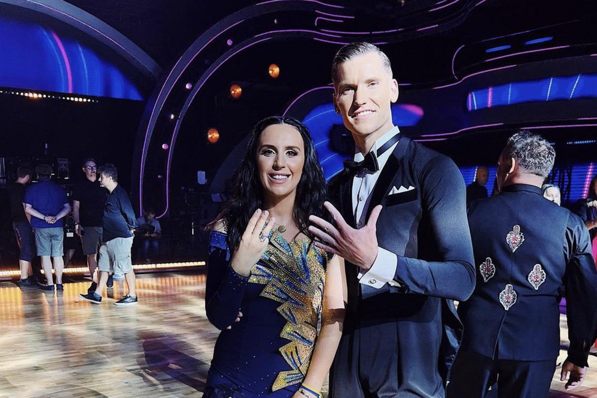 Джамала з партнером на польських "Танцях з зірками" / фото 1+1 Джамала з партнером на польських "Танцях з зірками" / фото 1+1