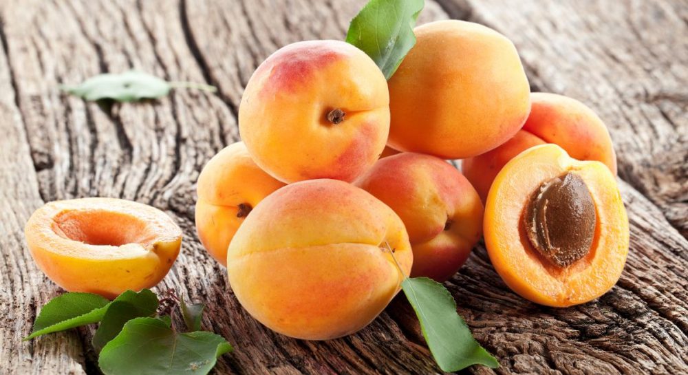 Скільки потрібно цукру на 1 кг абрикосів?