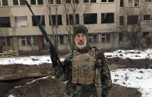 Погрожували стратою і били струмом: звільнений британський парамедик розповів про жахи полону