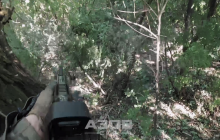 Бійці ССО "Азов" показали кадри інтенсивного бою з окупантами від першої особи (відео)