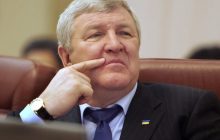 Харьковские соглашения: о подозрении в госизмене сообщили бывшему министру обороны