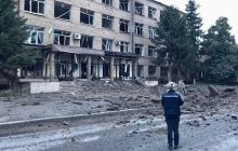 Стало відомо про наслідки нічного обстрілу Харкова: є постраждалі та руйнування (фото)