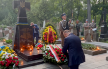 Президент Польши почтил память воинов УНР (видео)