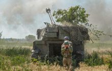 На юге захватчики сосредоточились на обороне, работает вражеская авиация