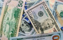 В Украине продолжает дорожать доллар: сколько стоит валюта в обменниках