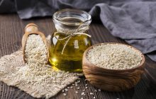 Почему стоит есть ложку кунжута каждый день: польза семян
