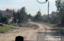 Щодня скидають 200 снарядів: у МВС розповіли про одну з найгарячіших точок України