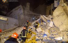 В центре Львова среди ночи обрушился дом (фоторепортаж)