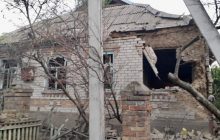 Росіяни вдарили по Нікополю: люди залишились без світла, є влучання (фото)