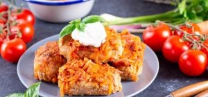 Семья всегда просит добавки: как сделать ленивые голубцы в кастрюле и на сковороде