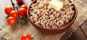 Гречка будет рассыпчатой, ароматной и очень вкусной: вот что нужно сделать перед варкой