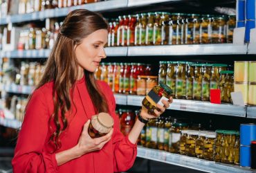 Що подорожчає в Україні найближчим часом: список продуктів, якими краще запастися