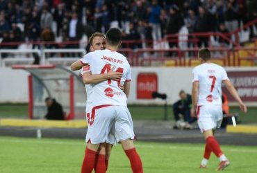 Претендент на гол сезона: хорватский футболист забил феноменальный мяч в Лиге конференций (видео)