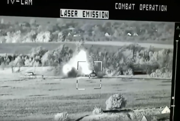 Бригада князя Мономаха из Стугны поджарила российский Урал с оккупантами (видео)