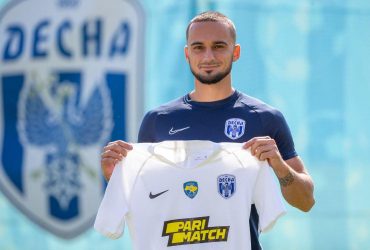 Гори в аду: ультрас Десны жестко прошлись по экс-игроку команды, который уехал играть в РФ в разгар войны