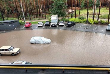 Багатостраждальні Ірпінь і Буча пішли під воду після зливи (відео)