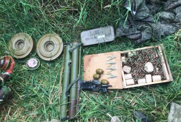 На Черниговщине обнаружили хранилище оружия и боеприпасов оккупантов (фото)