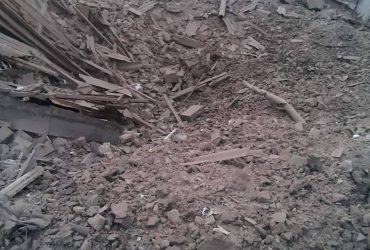 Россияне ночью атаковали пригород Запорожья, есть жертвы и разрушения (фото)