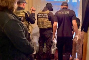 В Буче мародеры обокрали ломбарды на 800 тысяч гривень во время боевых действий (фото)