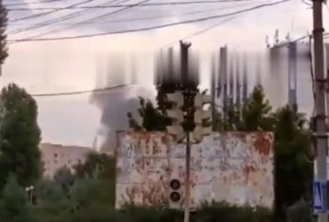 Робота ЗСУ: журналіст назвав причину потужних вибухів у Новій Каховці (відео)