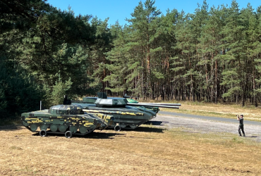 Німецькій армії передали мішені у вигляді російських танків (фото)