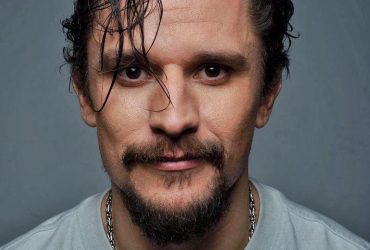 Секс-символ українського кіно Цимбалюк раптово зізнався в коханні екс-дружині