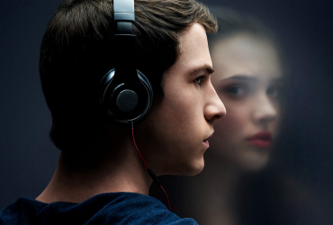 Топ-5 крутых молодежных сериалов для бессоных ночей (видео)