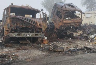 Оккупанты показали остатки своей казармы в Новой Каховке после прилета: много двухсотых