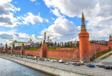 Путин пытается помешать Пакистану передать ВСУ десятки танков Т-80УД - СМИ