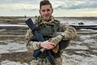 Photographer Azov got in touch with relatives