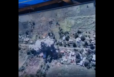 Бійці 3-ї окремої танкової бригади ЗСУ знищили БМП, танк та склад БК окупантів (відео)