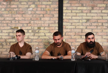 Давление, пытки и издевательства: защитники Азовстали рассказали о пребывании в плену