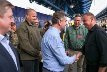 Попри загрозу ракетних ударів: до Києва приїхав польський президент Анджей Дуда
