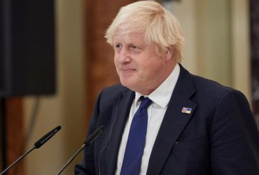 Джонсон: путінська війна в Україні підштовхне Європу до відмови від російського газу