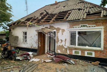 Окупанти вночі вдарили по трьох районах Дніпропетровщини: що відомо