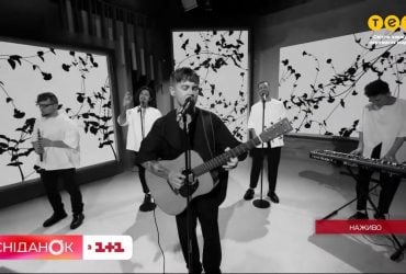 Артем Пивоваров вразив потужним виконанням пісні Тішся без Олі Полякової (відео)