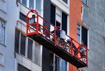 В Киеве во время воздушной тревоги будут прекращаться работы на строительных площадках