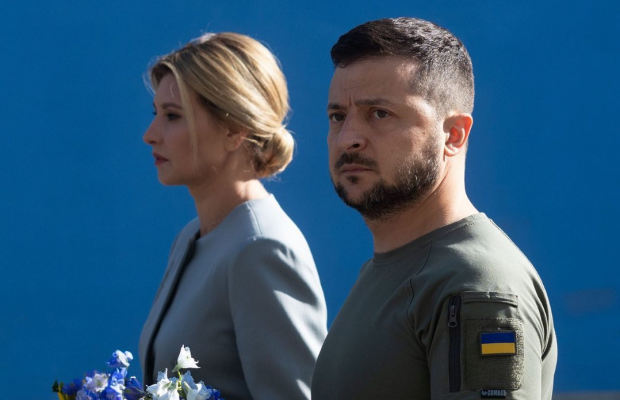 Зеленська вразила святковим образом до Дня Незалежності (фото)