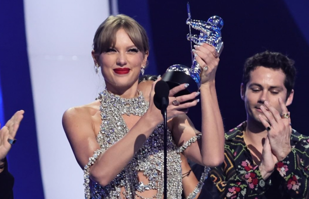 Известны победители MTV Video Music Awards 2022, среди них - украинец