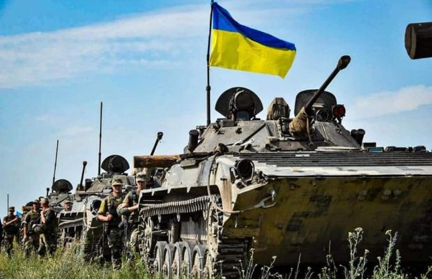 Астролог назвала дати, коли в Україні закінчиться "кривава бійня"